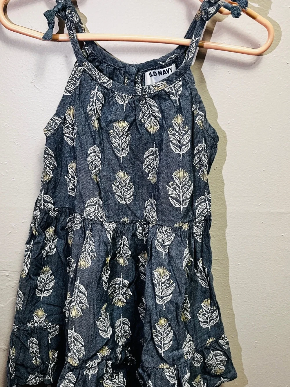 Old Navy Navy Blue Floral Tiered Sundress with White and Yellow Prints